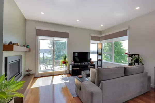 New Westminster, BC V3M 6E1,1150 Quayside DR #420