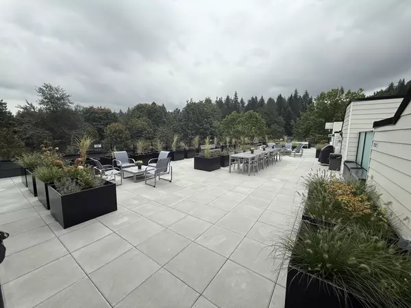 150 James #503 Port Moody, BC V3H 0N7