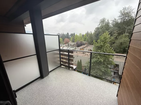 150 James #503 Port Moody, BC V3H 0N7