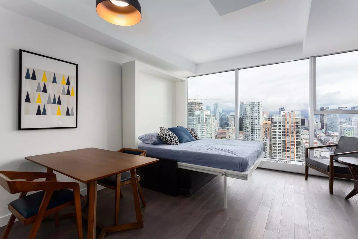 Vancouver, BC V6Z 1C4,1480 Howe Street #4007