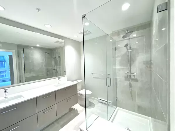 Coquitlam, BC V3B 0E3,615 Cottonwood Avenue #320
