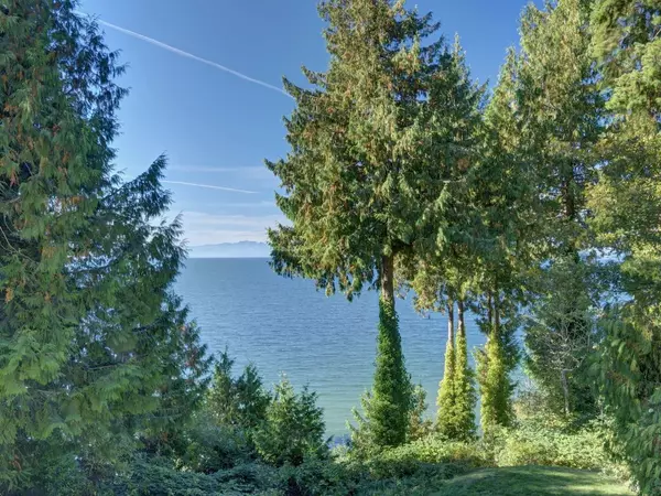 Sechelt, BC V7Z 0B6,4947 Sunshine Coast HWY