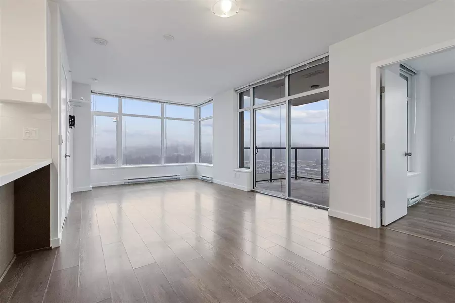 3080 Lincoln AVE #2207, Coquitlam, BC V3B 0L9