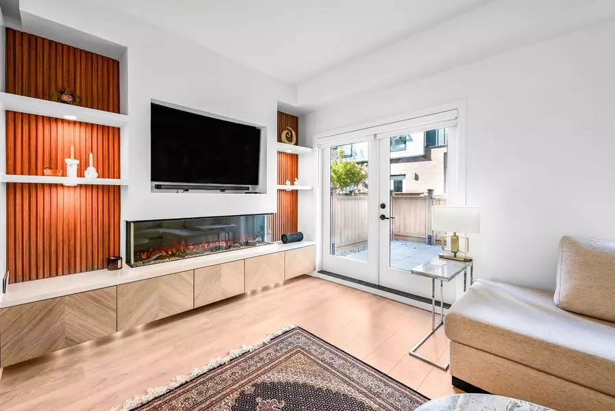 535 E 2nd ST #137, North Vancouver, BC V7L 1E1