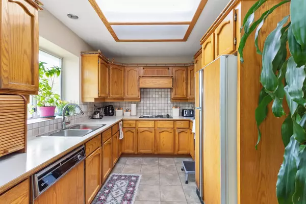 Chilliwack, BC V2R 2S9,6951 Gleneden ST