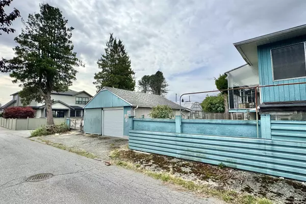 Burnaby, BC V5J 1M7,4258 Hurst ST
