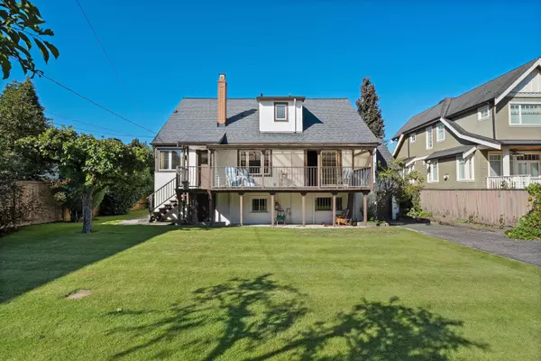 Vancouver, BC V6R 2V7,4664 W 13th AVE