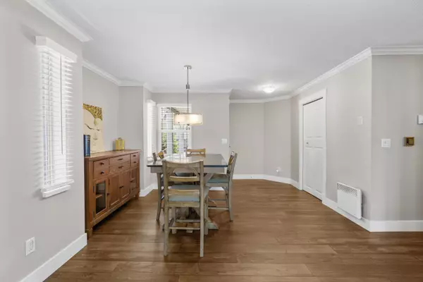 Maple Ridge, BC V2X 9V1,22515 116 AVE #115