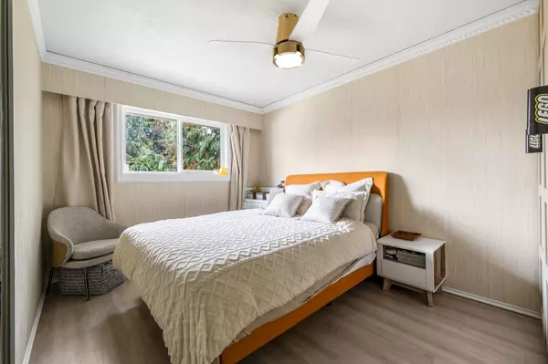 Richmond, BC V7E 1Y4,10864 Springmont Gate