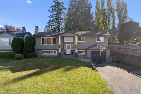 17022 Hereford PL, Surrey, BC V3S 4X1