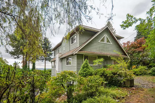 1089 Kilmer RD, North Vancouver, BC V7K 1P9