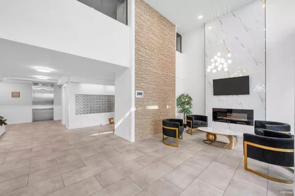 North Vancouver, BC V7P 3G4,2024 Fullerton AVE #809