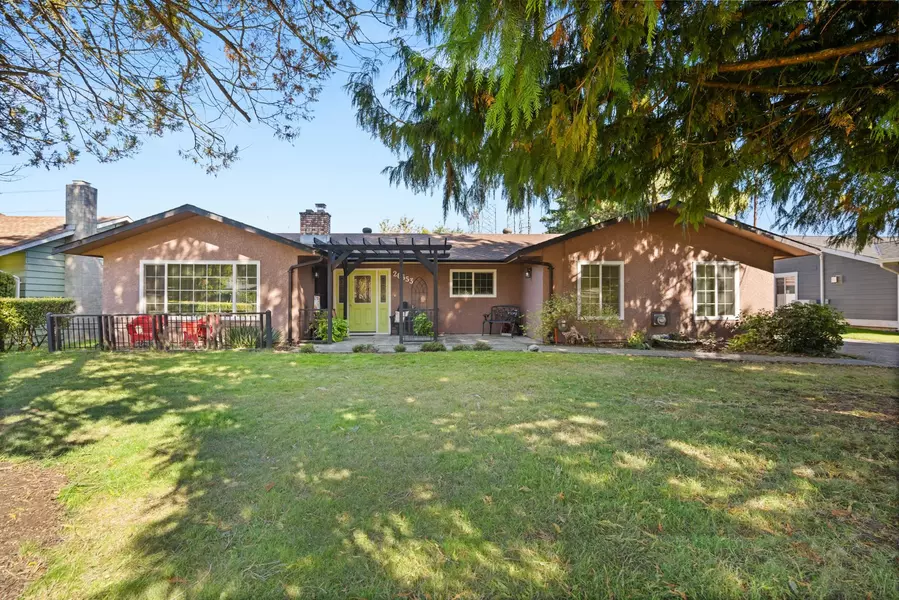 20553 43a AVE, Langley, BC V3A 3C7