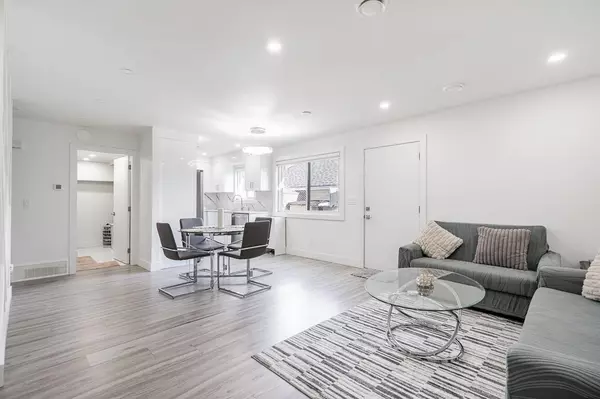 Surrey, BC V3W 9A1,7258 128 ST