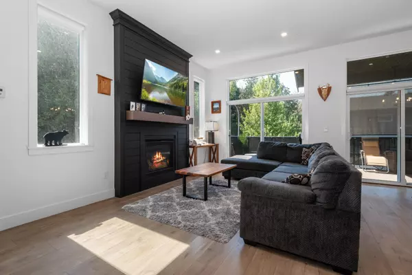 Chilliwack, BC V4Z 0E1,7097 Tahoma PL #A