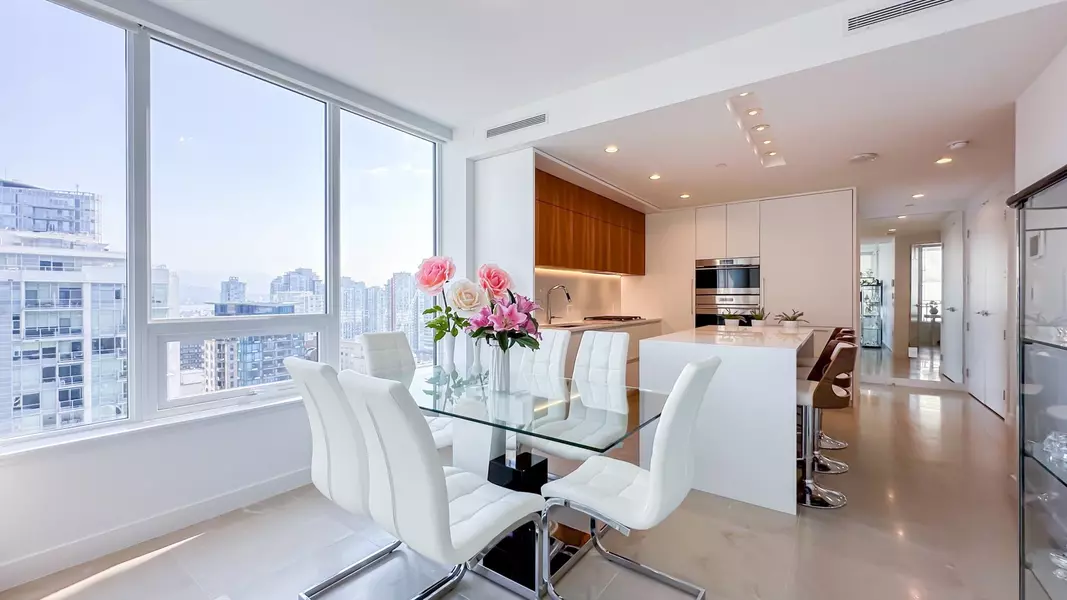 885 Cambie ST #2301, Vancouver, BC V6B 0R6