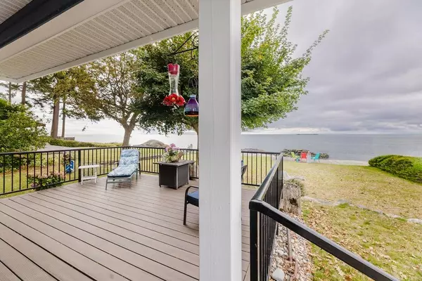 Sechelt, BC V7Z 0A5,1537 Mccullough RD