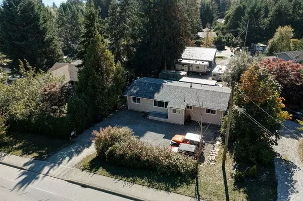 Sechelt, BC V7Z 0M5,6275 Norwest Bay RD