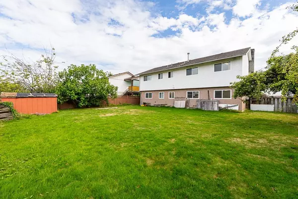 Richmond, BC V7A 4M6,8391 Rideau DR