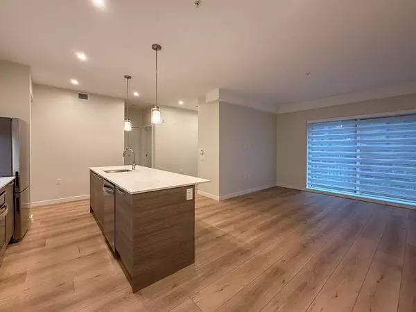 Vancouver, BC V5N 4R8,2070 E 20th AVE #G34