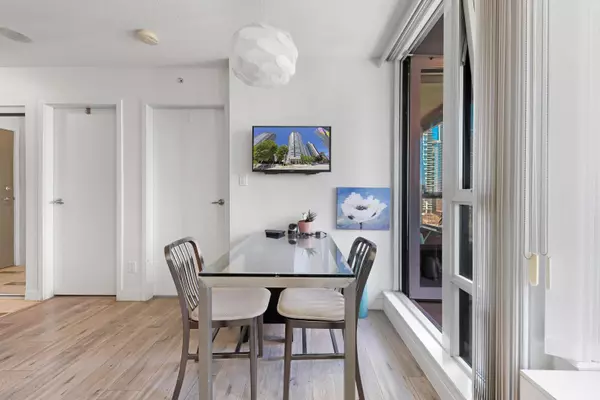 Vancouver, BC V6Z 3E3,1495 Richards ST #1607