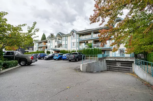 Langley, BC V3A 1M8,5646 200 ST #403