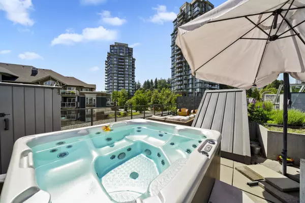 New Westminster, BC V3L 0G9,20 E Royal AVE #404