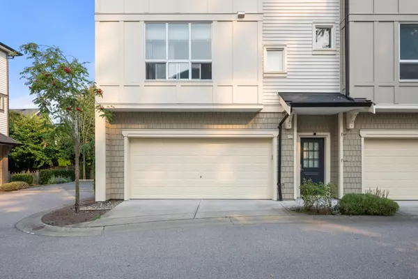 Langley, BC V2Y 0M4,7848 209 ST #52