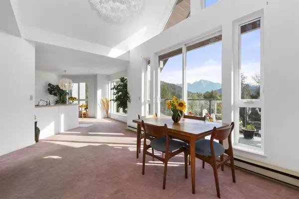 Harrison Hot Springs, BC V0M 1K0,378 Esplanade AVE #317
