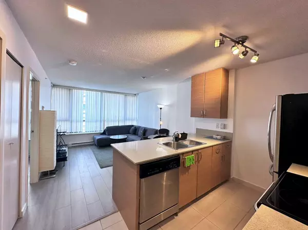 977 Mainland ST #2404, Vancouver, BC V6B 1T2