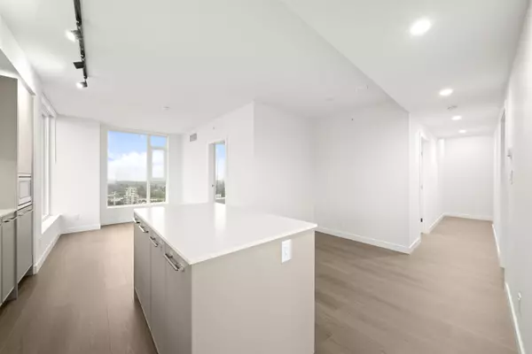 Surrey, BC V3T 4Y3,13745 George Junction #3503