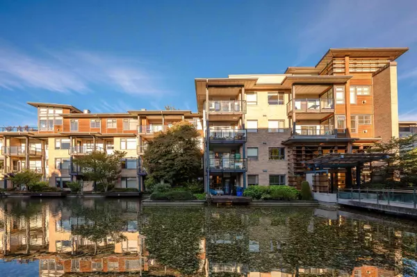 Vancouver, BC V6T 2L4,5955 Iona DR #108
