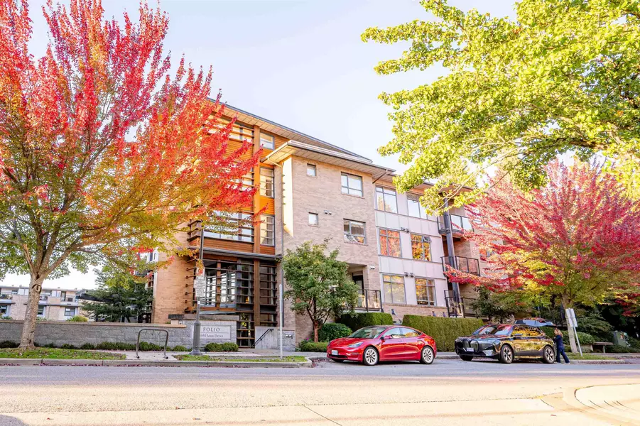 5955 Iona DR #108, Vancouver, BC V6T 2L4