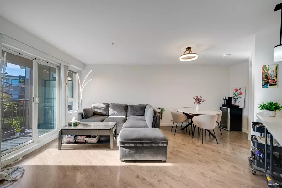 12339 Steveston HWY #316, Richmond, BC V6W 0B4