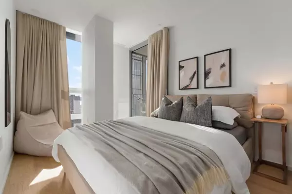 Vancouver, BC V6G 1A5,1568 Alberni ST #2105