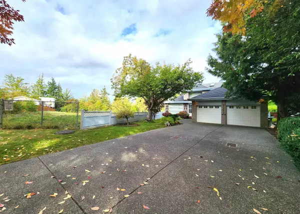 Langley, BC V3A 9G7,21543 47b AVE