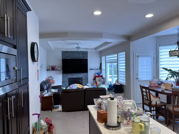 Surrey, BC V4N 3L9,10476 169a ST