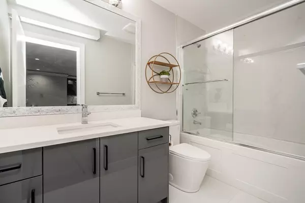 3215 197 ST Langley, BC V3A 4T1