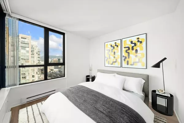 Vancouver, BC V6B 1T7,928 Homer ST #2701