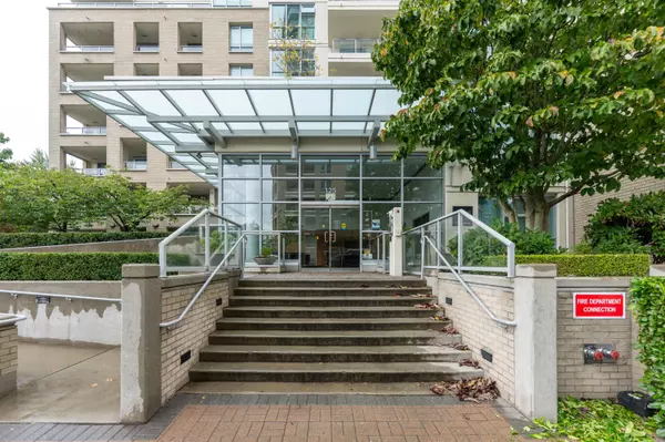 Vancouver, BC V6A 0A1,125 Milross AVE #503