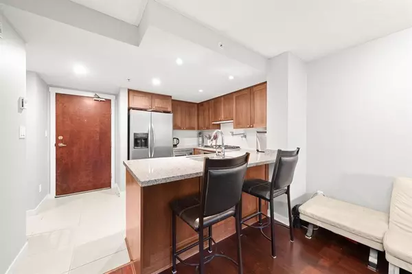 Richmond, BC V6Y 0A9,9373 Hemlock DR #120