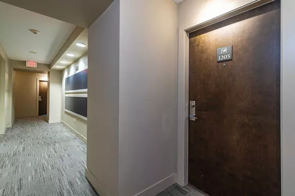 Burnaby, BC V5C 0C6,4888 Brentwood DR #1205