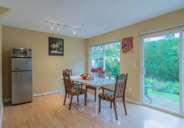 12711 64 AVE #84 Surrey, BC V3W 1X1