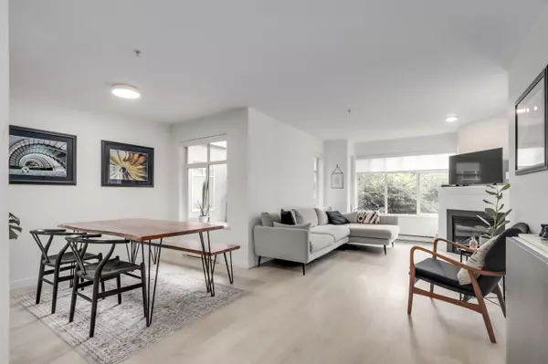 North Vancouver, BC V7H 3A1,630 Roche Point DR #104