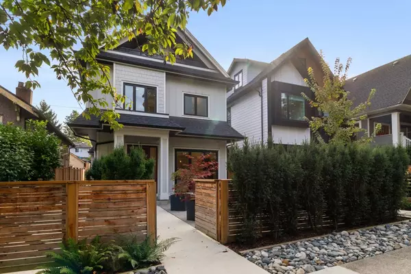 938 E 10th AVE #1, Vancouver, BC V5T 2B2