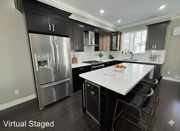 Surrey, BC V3W 1Z2,14285 64 AVE #23