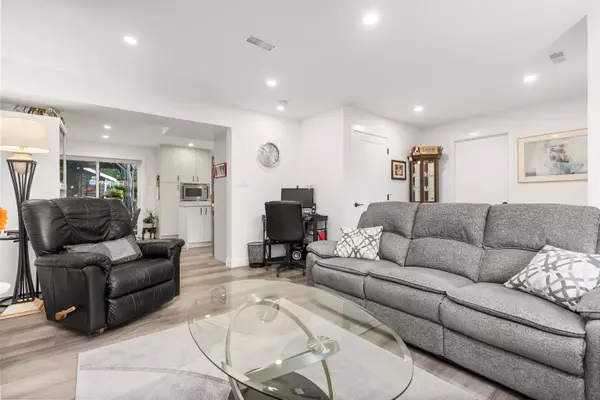 Delta, BC V4C 2V6,11852 85a AVE