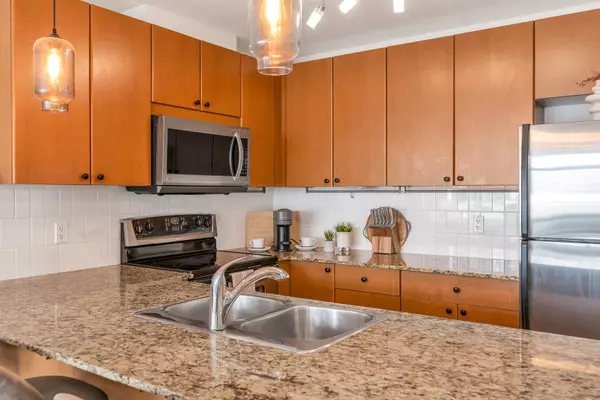 610 Victoria ST #606 New Westminster, BC V3M 0A5