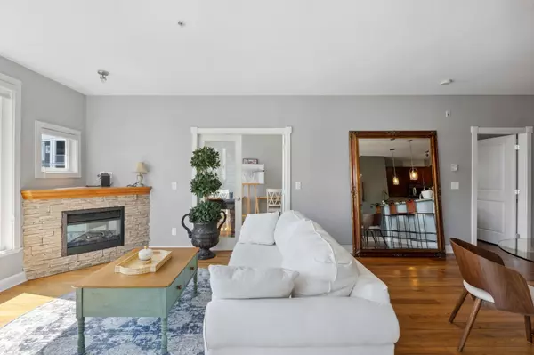 Richmond, BC V7E 6S2,4600 Westwater DR #204