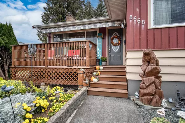 8668 Coventry PL Chilliwack, BC V2P 4V5